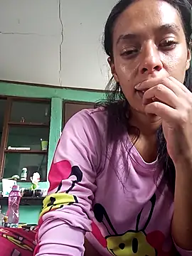 Kimkaly online show from May 2026 02:20:01 PM