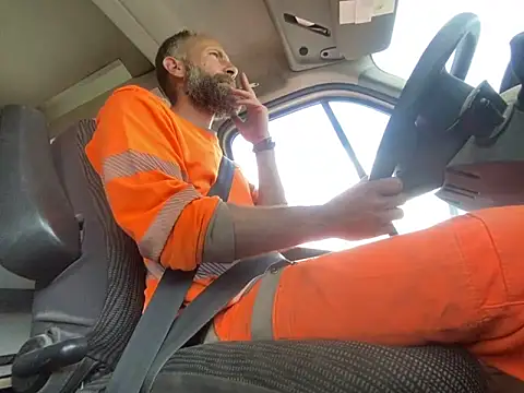 thefrenchi09 online show from April 2026 11:19:02 AM