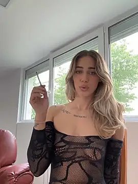ZenyShy online show from May 2026 07:51:01 AM