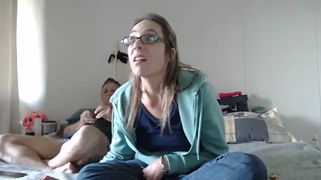 blondiesin50 online show from June 2026 01:45:01 PM