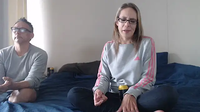 blondiesin50 online show from May 2026 01:28:01 PM