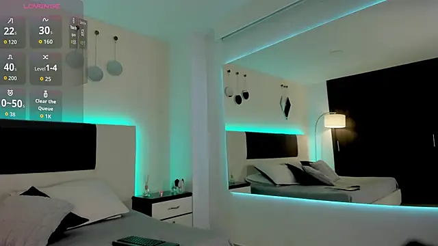 Sky Loren online show from May 2026 03:34:01 AM