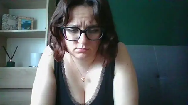 Snapshot of sensual_paris chatting on July 2026 05:26:02 AM sensual paris online show from July 2026 05:26:02 AM