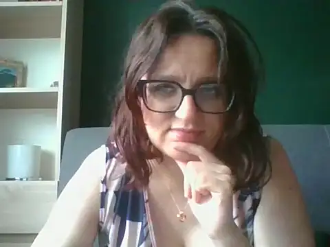 sensual paris online show from June 2026 05:29:02 AM