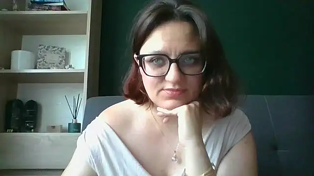 Snapshot of sensual_paris chatting on July 2026 05:18:01 AM sensual paris online show from July 2026 05:18:01 AM