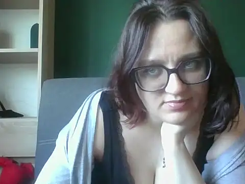 sensual paris online show from April 2026 05:47:02 AM