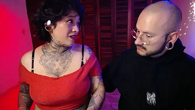 realhomesex online show from May 2026 04:05:01 AM