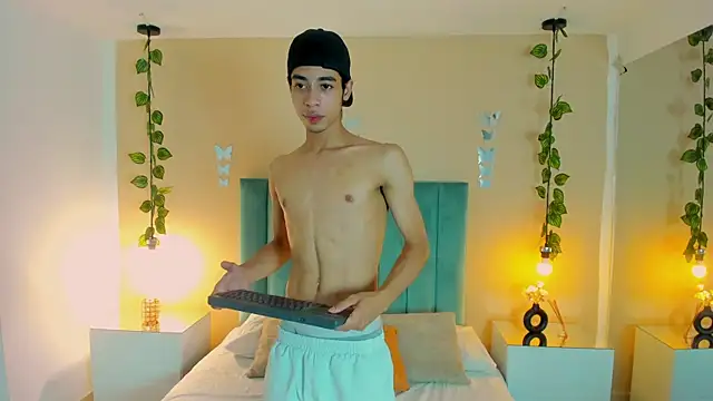 Liam  Mercury online show from July 2026 10:35:02 PM
