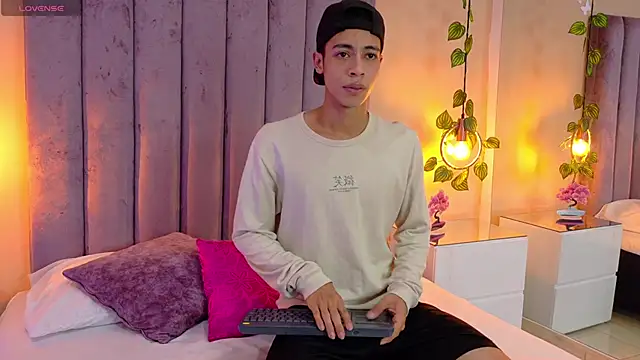 Liam  Mercury online show from May 2026 08:06:02 PM