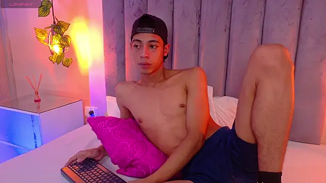 Liam  Mercury online show from May 2026 09:36:02 PM