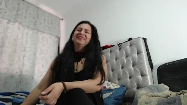 Snapshot of HelenNovoa chatting on July 2026 07:04:02 PM HelenNovoa online show from July 2026 07:04:02 PM