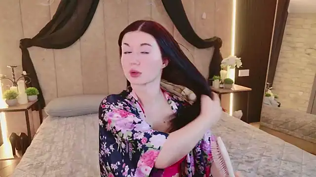 Gina lima online show from June 2026 08:41:01 PM