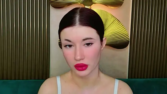 Gina lima online show from May 2026 01:31:01 AM