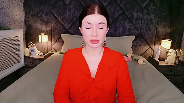 Gina lima online show from June 2026 08:31:02 PM