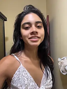 mia moonna online show from May 2026 11:40:02 AM