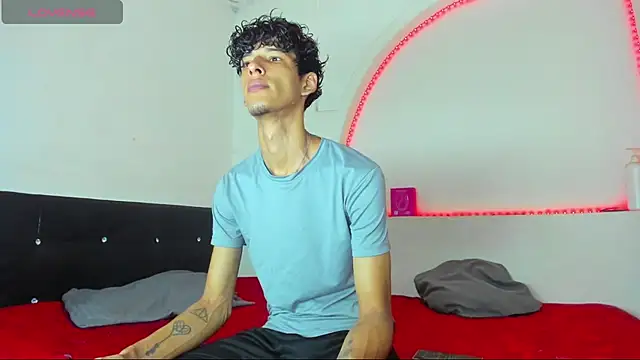 liammendoza98 online show from May 2026 12:03:01 PM
