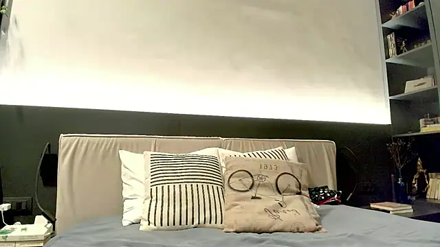 Peachy  online show from October 2025 06:03:01 AM