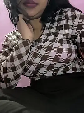 cherryAlisha online show from May 2026 03:59:02 PM