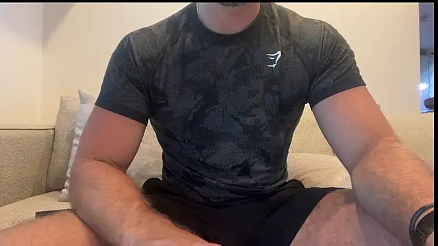 Snapshot of gymshrk chatting on June 2026 07:46:02 PM gymshrk online show from June 2026 07:46:02 PM