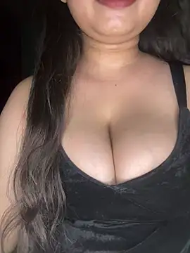 Naughty pooja44 online show from April 2026 07:51:02 PM