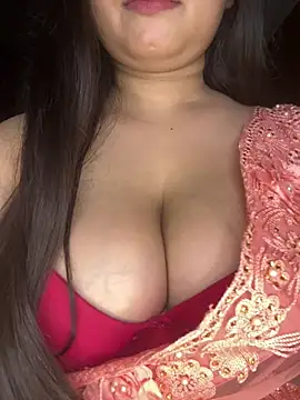 Naughty pooja44 online show from May 2026 09:29:02 PM