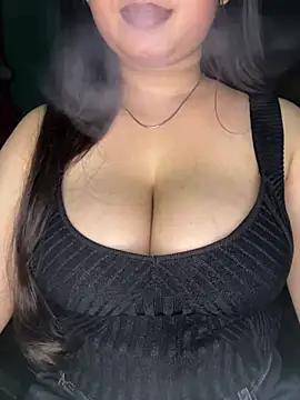 Snapshot of Naughty_pooja44 chatting on July 2026 07:03:01 PM Naughty pooja44 online show from July 2026 07:03:01 PM