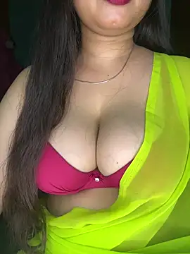 Naughty pooja44 online show from June 2026 06:13:02 PM