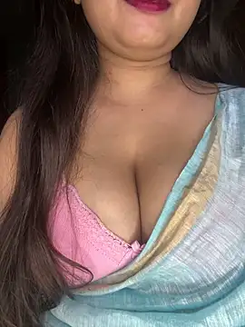 Naughty pooja44 online show from May 2026 09:41:01 PM