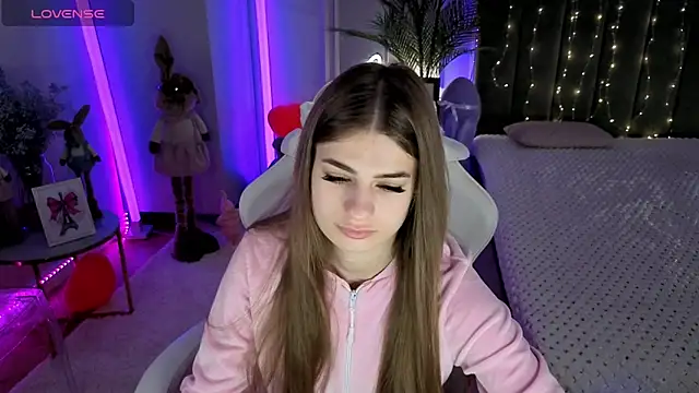 Dayana Mood online show from May 2026 06:18:01 AM
