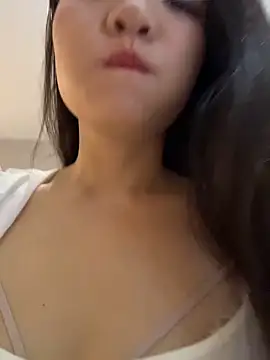 xiaochengzi505 online show from June 2026 11:46:01 PM