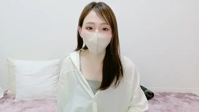Snapshot of momoka__o0 chatting on May 2026 04:30:02 AM momoka o0 online show from May 2026 04:30:02 AM