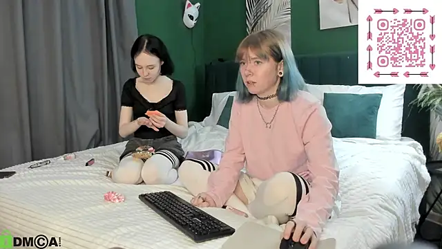 Lilac-Muse online show from May 2026 03:26:01 AM