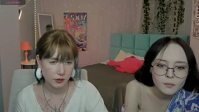 Elira Vane online show from May 2026 11:51:02 AM