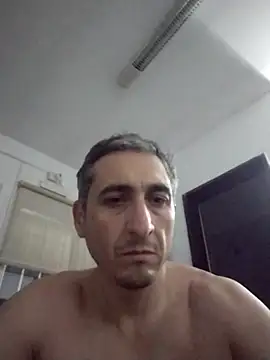 Snapshot of Alejandro83bsf chatting on July 2026 01:58:01 AM Alejandro83bsf online show from July 2026 01:58:01 AM