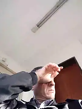 Alejandro83bsf online show from June 2026 01:53:01 PM