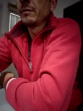 Snapshot of Alejandro83bsf chatting on July 2026 02:35:01 AM Alejandro83bsf online show from July 2026 02:35:01 AM