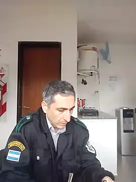 Snapshot of Alejandro83bsf chatting on July 2026 01:41:01 PM Alejandro83bsf online show from July 2026 01:41:01 PM