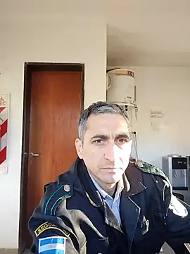 Snapshot of Alejandro83bsf chatting on July 2026 01:17:01 PM Alejandro83bsf online show from July 2026 01:17:01 PM