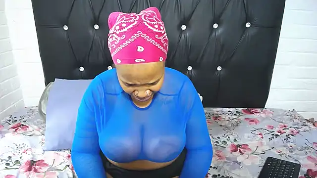 CandyBoobs69 online show from June 2026 08:09:01 PM