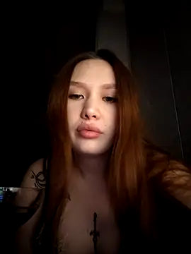 HotVibeK online show from May 2026 07:28:02 PM
