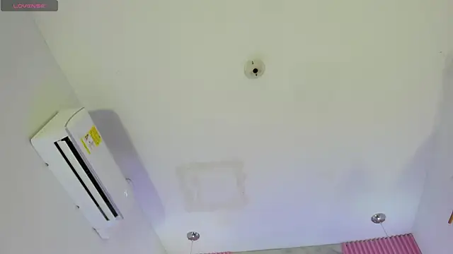 RenataPeach online show from July 2026 03:06:02 AM