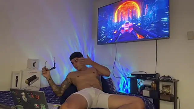 SexxxySquirterStev777 online show from May 2026 04:04:02 PM
