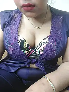 HD Queen 69 online show from July 2026 10:14:02 PM