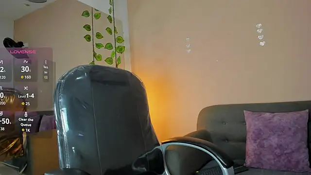 Snapshot of VICTORIA_FAIRIES chatting on July 2026 12:27:01 PM VICTORIA FAIRIES online show from July 2026 12:27:01 PM