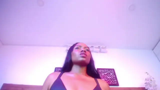 SANAIAHOT online show from May 2026 07:56:01 AM