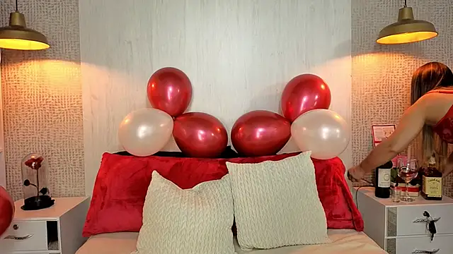 paolarey online show from February 2026 10:05:01 PM