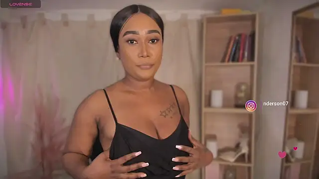 alessia anderson online show from February 2026 12:55:02 AM