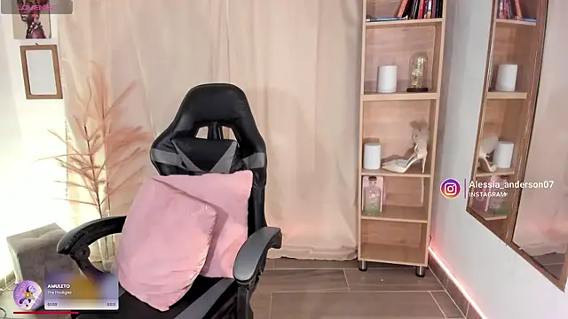 alessia anderson online show from February 2026 02:43:02 AM