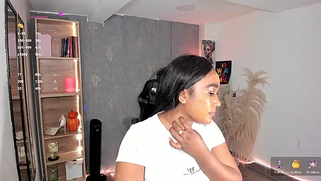 alessia anderson online show from October 2025 09:36:01 PM