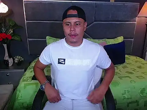 noah oliver1 online show from June 2026 01:27:02 AM